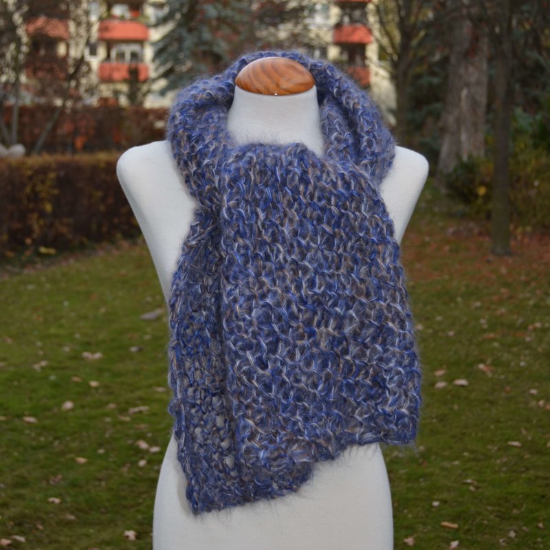 Schal diagonal gestrickt